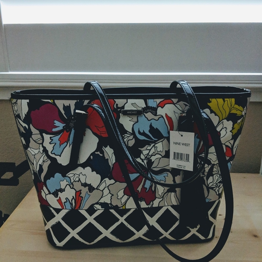 Nine West Tote